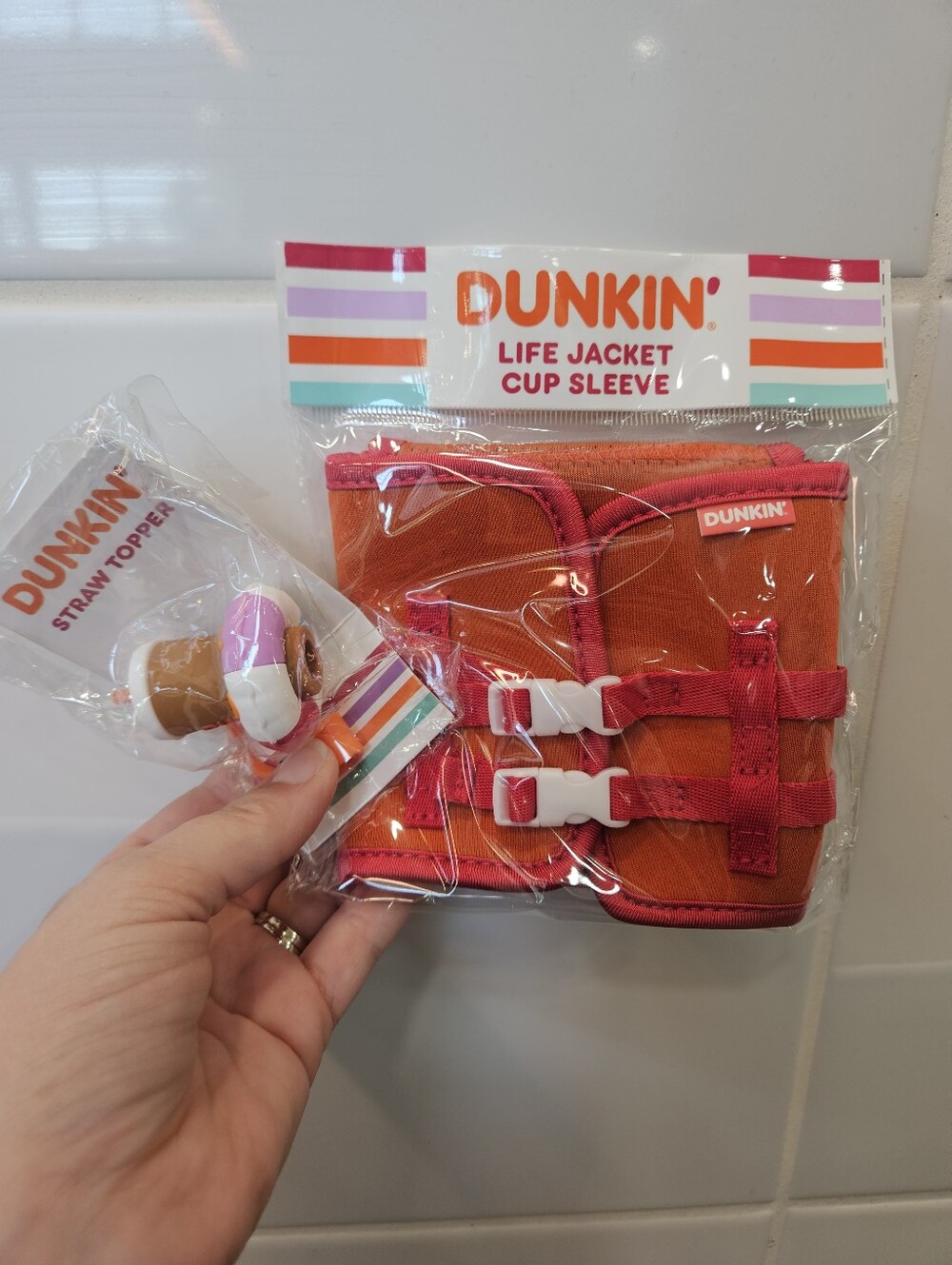 Dunkin’ Life Jacket Sleeve & Straw Topper NEW! Summer 2026 Pool Float